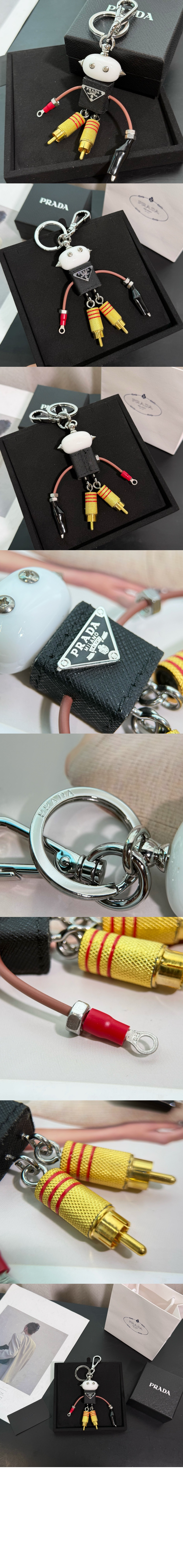 미러급레플리카사이트 | 명품레플리카 전문 쇼핑몰  | 딥퀄 - Robot 사피아노 가죽 백 참 1TR097 &gt; 프라다