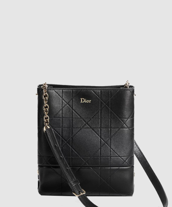 트리아농 버티컬 체인 백 스몰 M0720